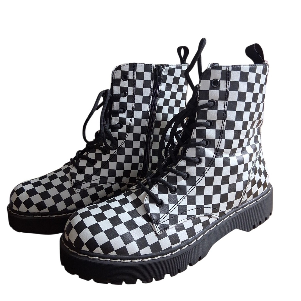 Portland Hailey Checkered Womens size 11 Combat Chunky Platform Gothic Emo Boots